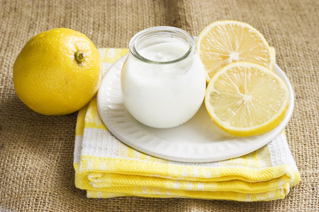 yogurt limon azucar